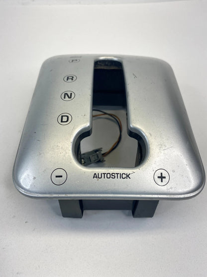 2004 2005 CHRYSLER PACIFICA CENTER CONSOLE SHIFTER BEZEL COVER TRIM 04685891AE