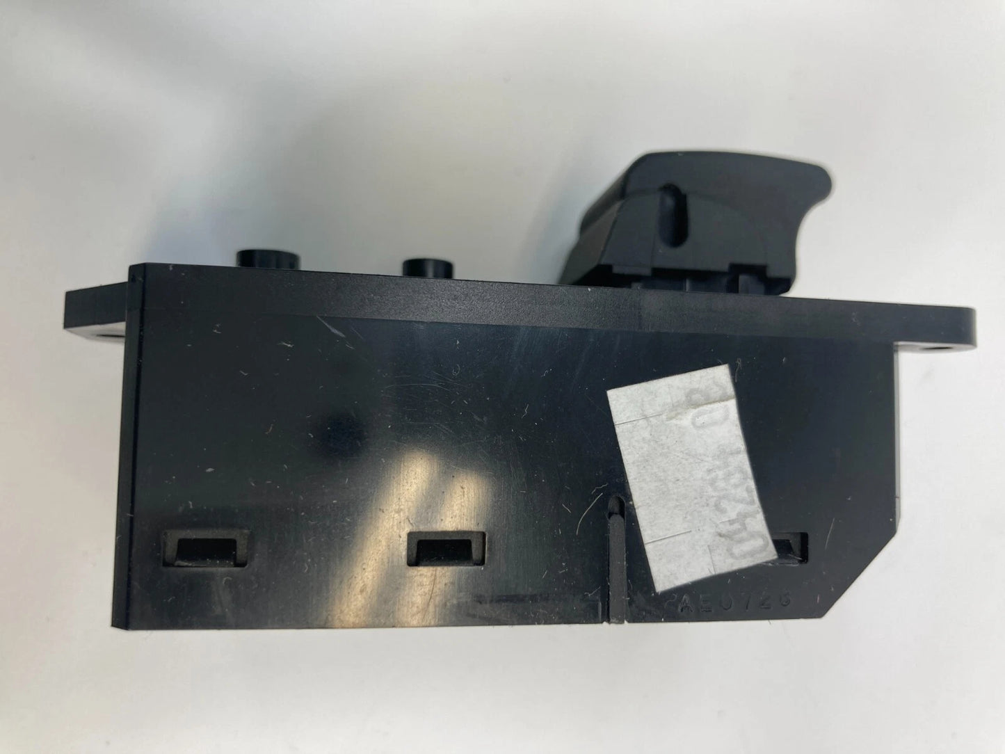 04 05 06 07 08 ACURA TL REAR LEFT DOOR WINDOW SWITCH CONTROL BUTTON M24227 OEM