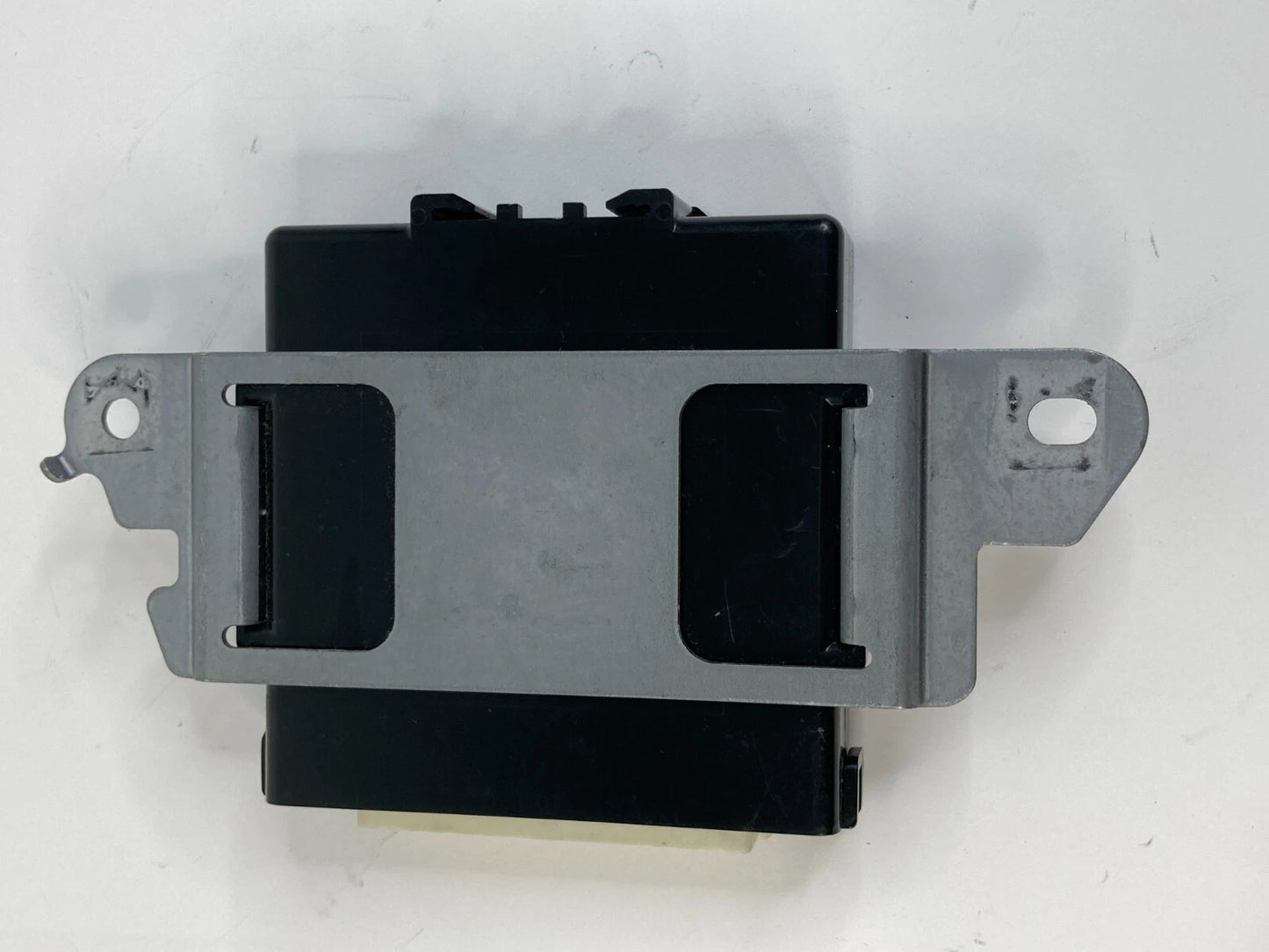 06-09 TOYOTA PRIUS ANTI-THEFT LOCKING SMART KEY CONTROL MODULE 89990-47023 OEM