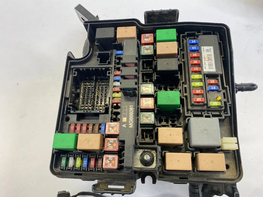 2014 2015 KIA SORENTO ENGINE BAY FUSE RELAY BOX ASSEMBLY OEM FACTORY 91950-2W010