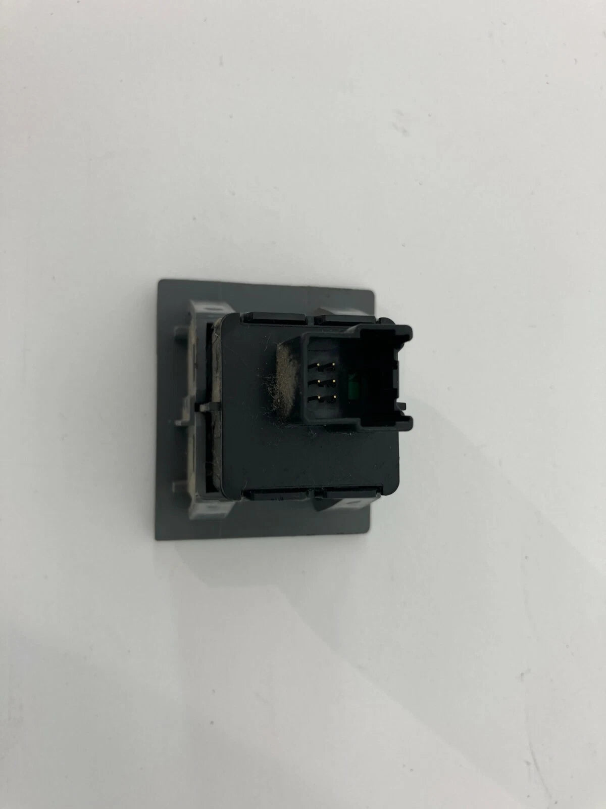 2008-2010 CHRYSLER TOWN & COUNTRY POWER INVERTER SWITCH BUTTON BEZEL TRIM OEM