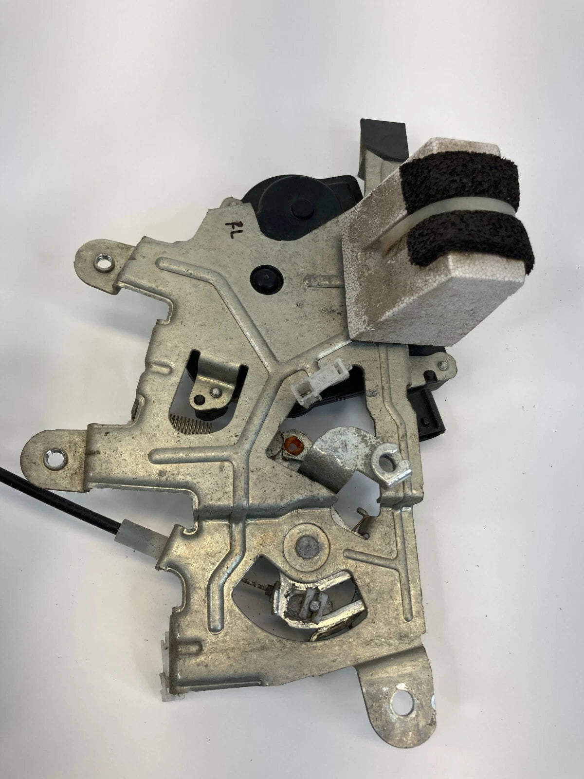 2005-2010 HONDA ODYSSEY REAR LEFT SIDE SLINDING DOOR HANDLE CRANK ACTUATOR OEM