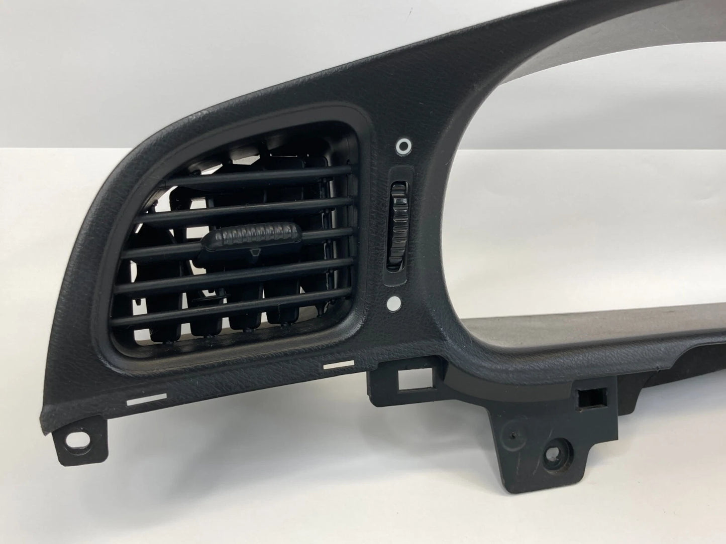 1999-2004 HONDA ODYSSEY DASH SPEEDOMETER CLUSTER BEZEL W/ AIR VENT 77200-S0X-A0