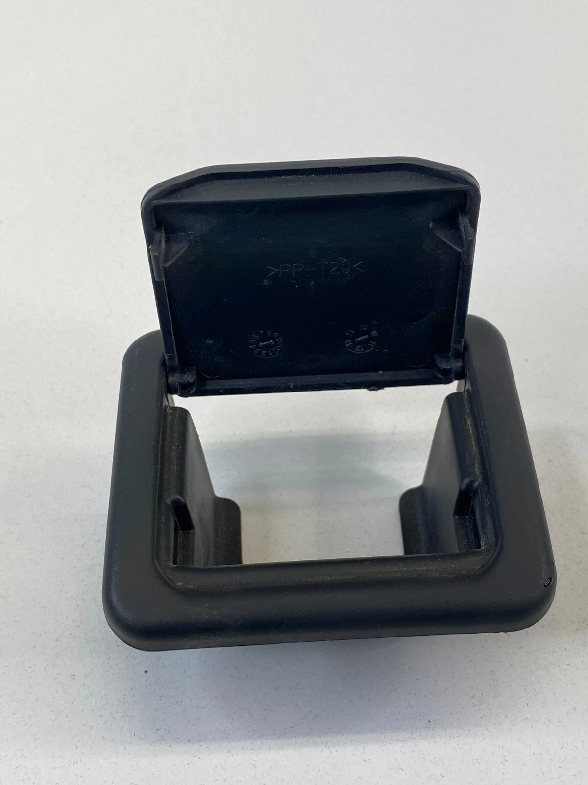 11-14 HYUNDAI SONATA REAR SEAT CHILD ANCHOR HOOK COVER CAP TRIM OEM