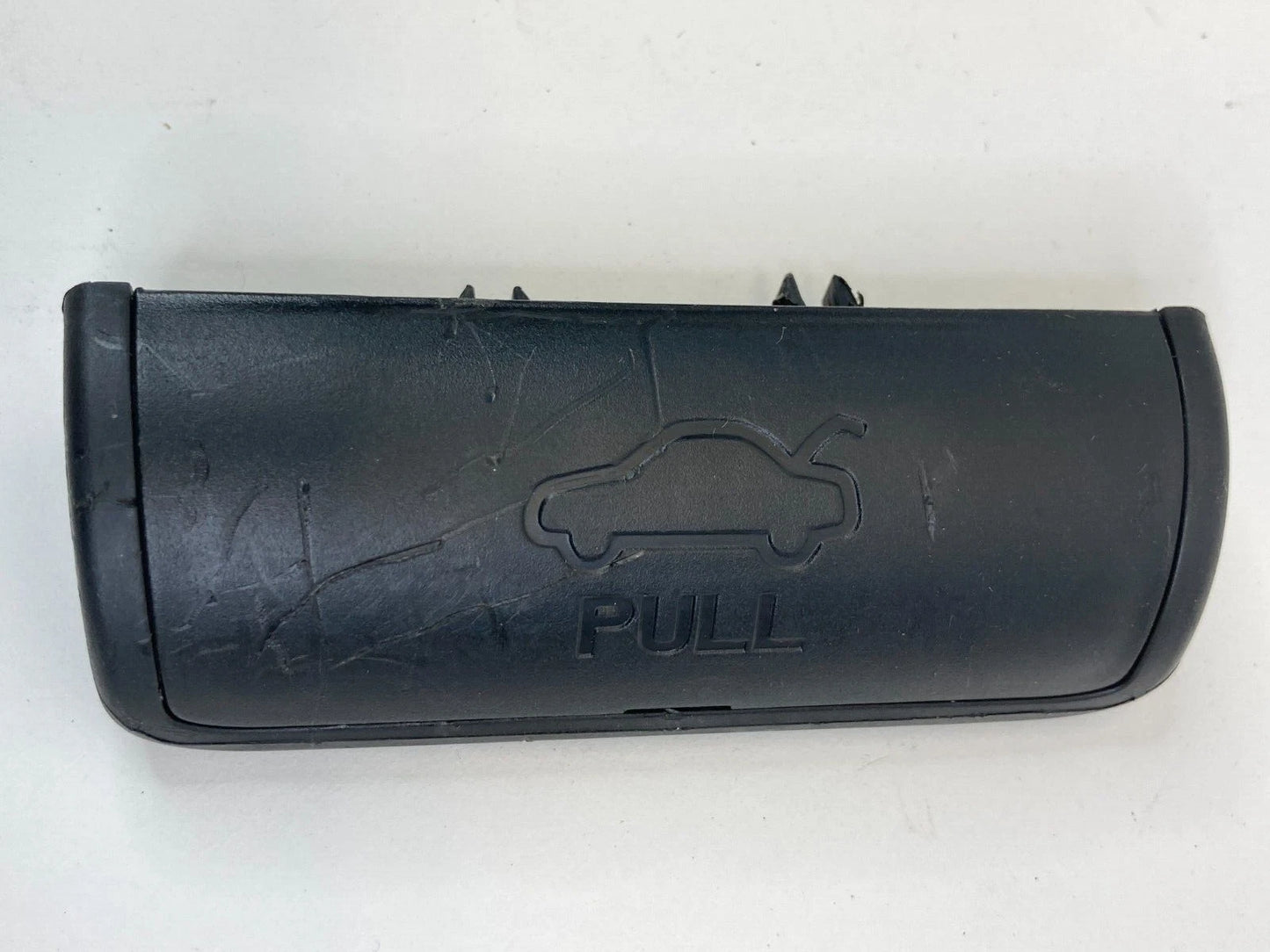 2011 2012 2013 2014 HYUNDAI SONATA REAR TRUNK DECK LID INSIDE PULL HANDLE OEM