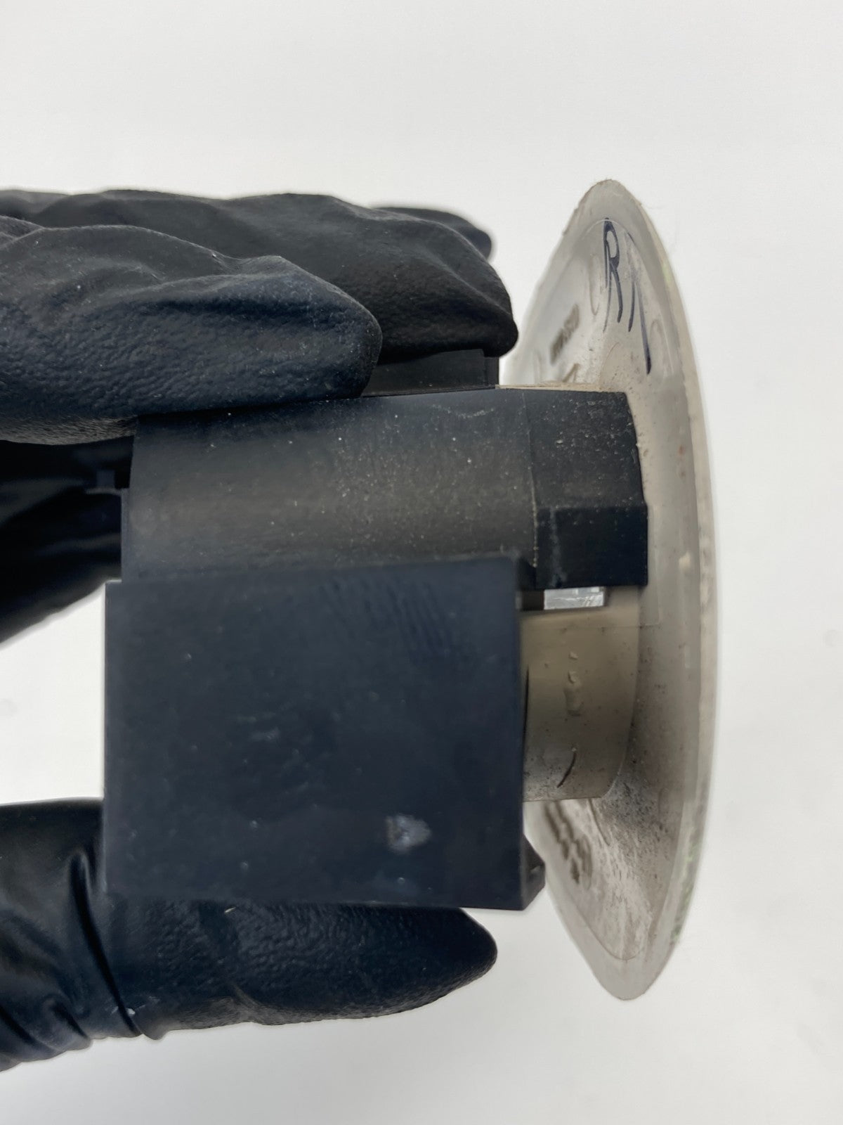 2003-2006 Lincoln Navigator Rear Right Overhead Roof Dome Map Light 2L14-13A-701