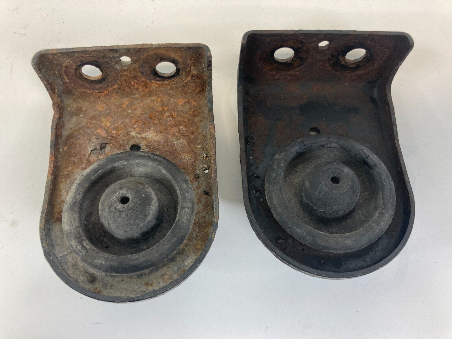 2007-2010 Hyundai Elantra Sedan Upper Radiator Mount Bracket Support Pair Set