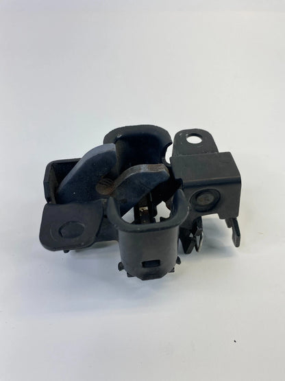 2003-2006 MERCEDES-BENZ E500 FRONT HOOD SIDE LOCK LATCH STRIKER A203-880-00-60