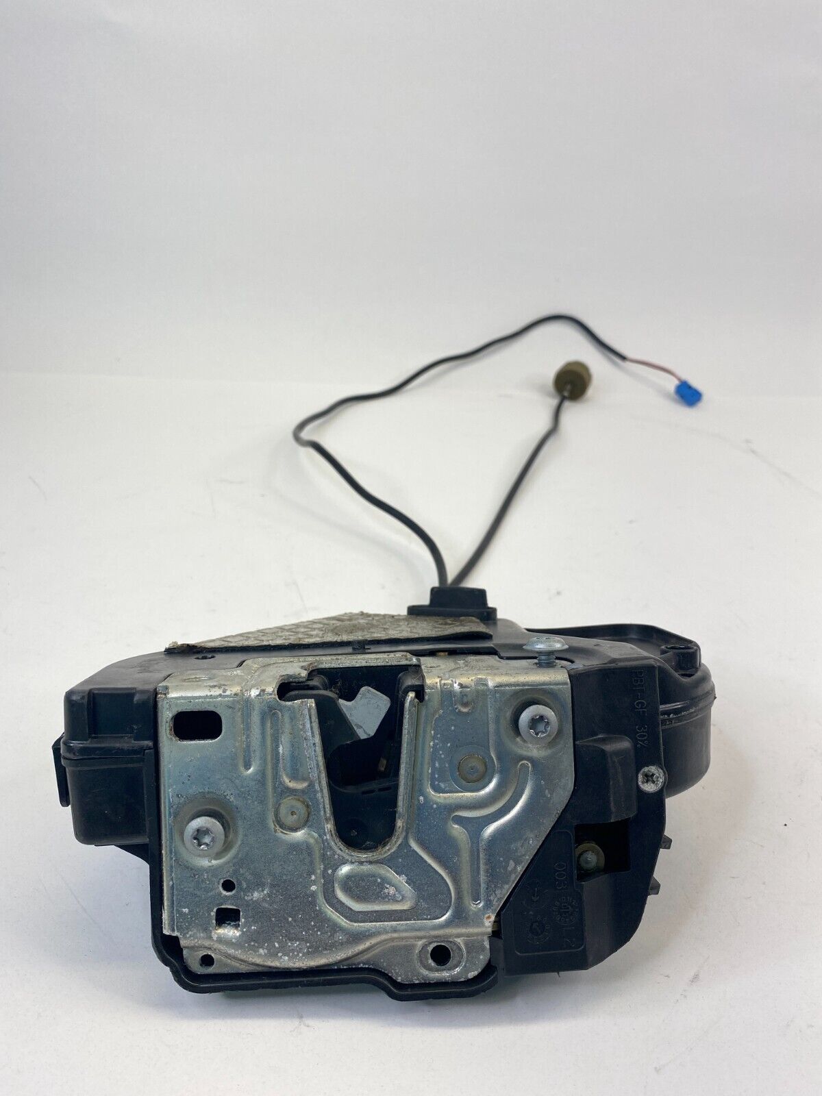 2003-2009 Mercedes-Benz E320 Rear Left Door Lock Latch Actuator 004138112633 OEM