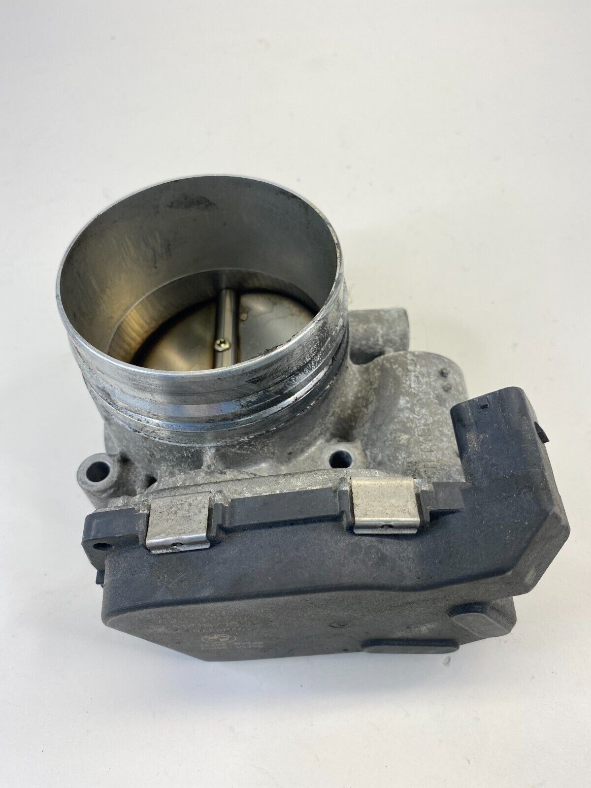 2009 2010 BMW 535i xDrive 08-10 535i Throttle Body Throttle Valve 1354755611905