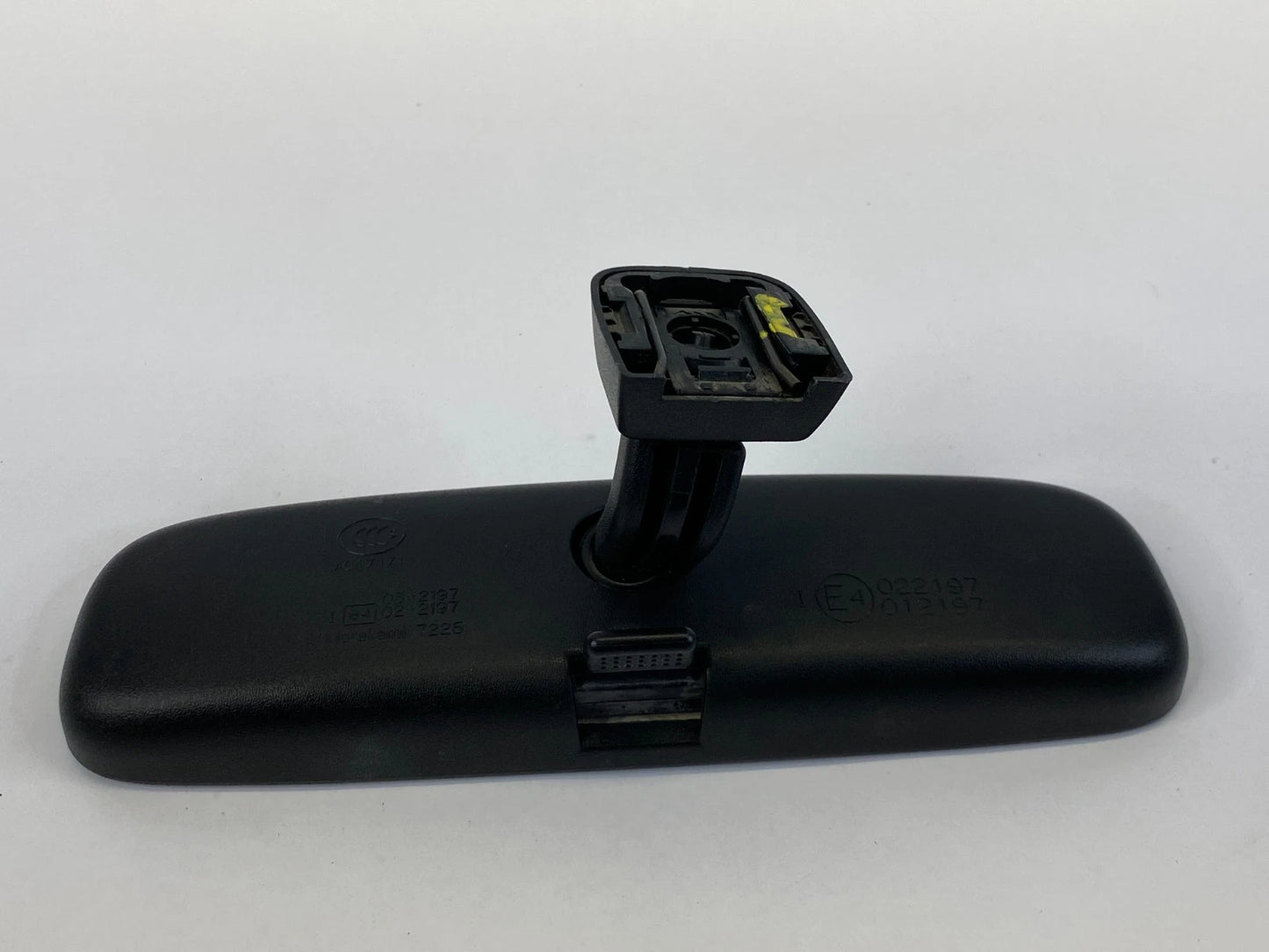 2007-2012 TOYOTA YARIS 04-18 PRIUS INTERIOR REAR MIRROR MANUAL DIM E4022197