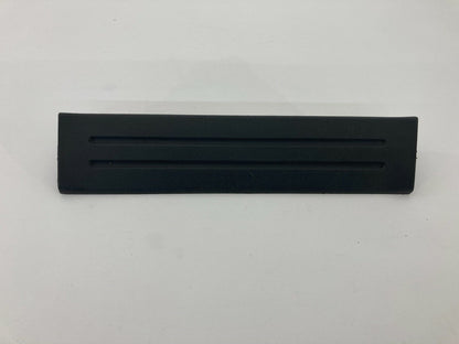 2003 Kia Sorento Rear Right Floor Door Scuff Sill Plate Trim 85873-3E000 OEM