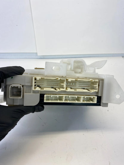 10 11 TOYOTA PRIUS 1.8L A/T BODY CONTROL MODULE COMPUTER BCM UNIT 8922147130 OEM