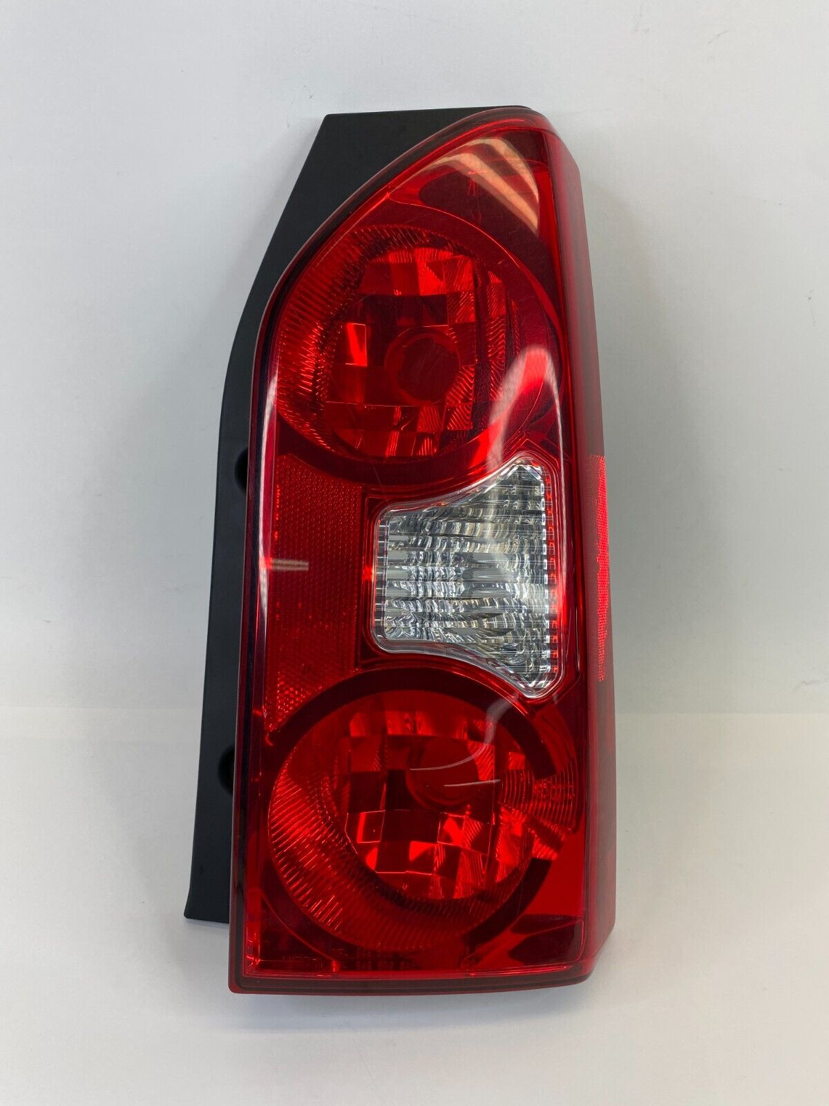 2005-2015 Nissan Xterra Rear Right Passenger Side Tail Light Taillight OEM