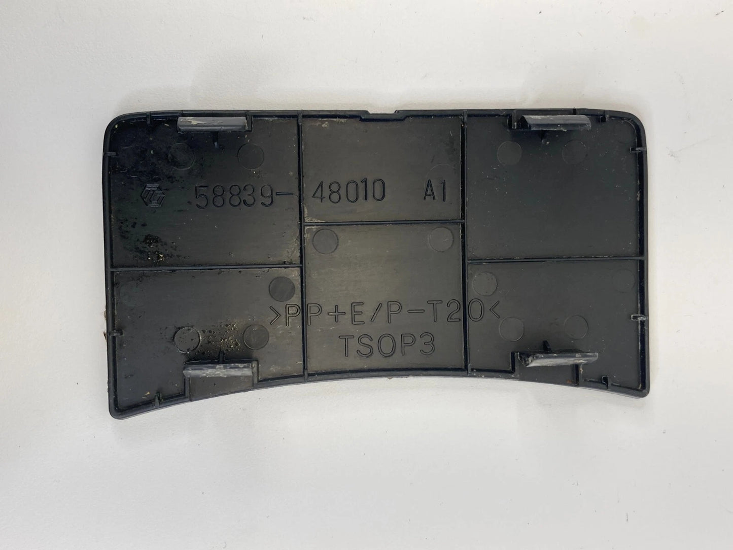 1999-2003 LEXUS RX300 CENTER CONSOLE HOLE COVER CAP TRIM LID 58839-48010 OEM