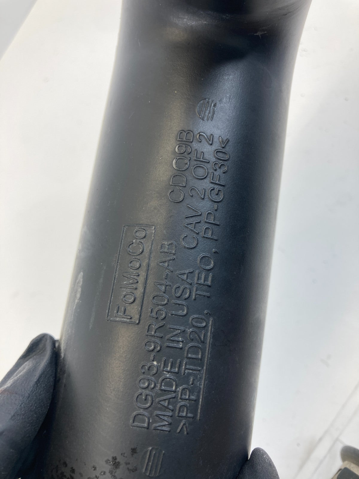 2013-2018 Ford C-Max Hybrid 2.0L Air Cleaner Hose Tube Duct DG93-9R504-AB OEM