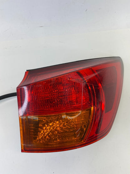 2006 06 Lexus IS250 Sedan Right Side Outer Taillight Tail Light Tail Lamp OEM