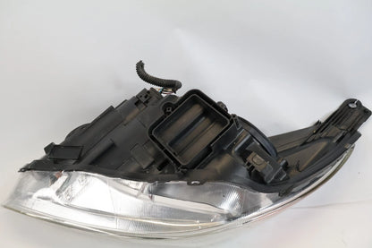 15-18 FORD FOCUS FR RIGHT PASSENGER SIDE HEADLIGHT LAMP HALOGEN F1EB13W029N OEM