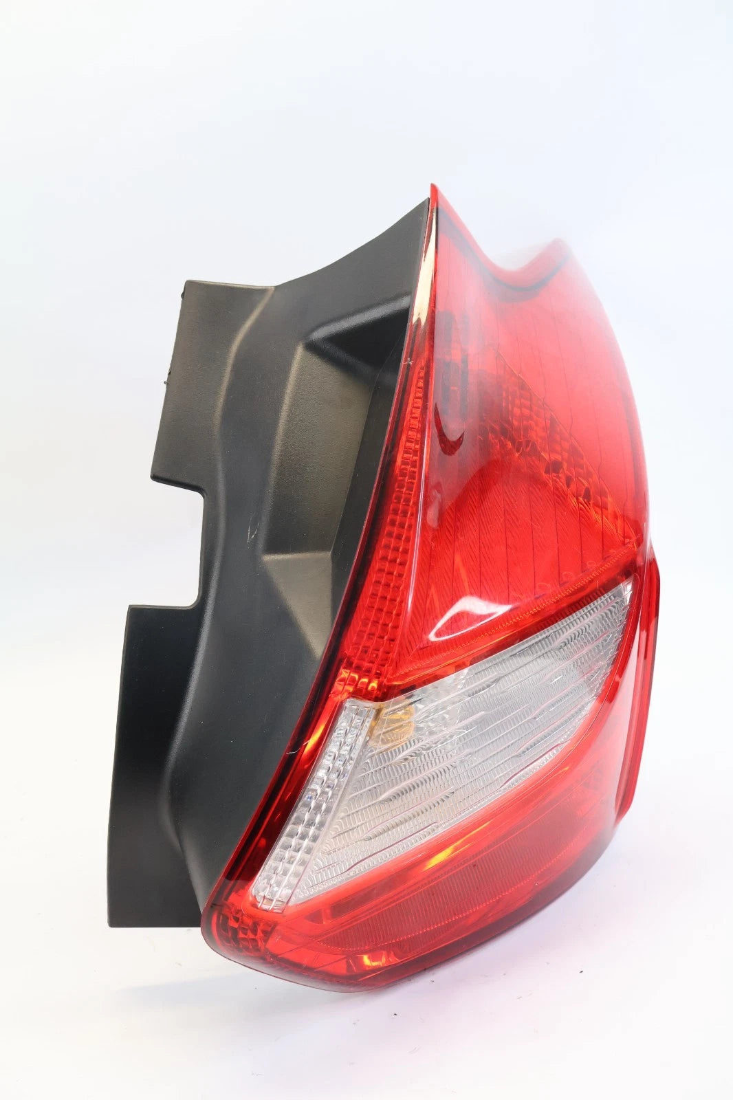 2012-2014 FORD FOCUS HATCHBACK REAR RH PASSENGER BRAKE TAILLIGHT TAIL LAMP OEM
