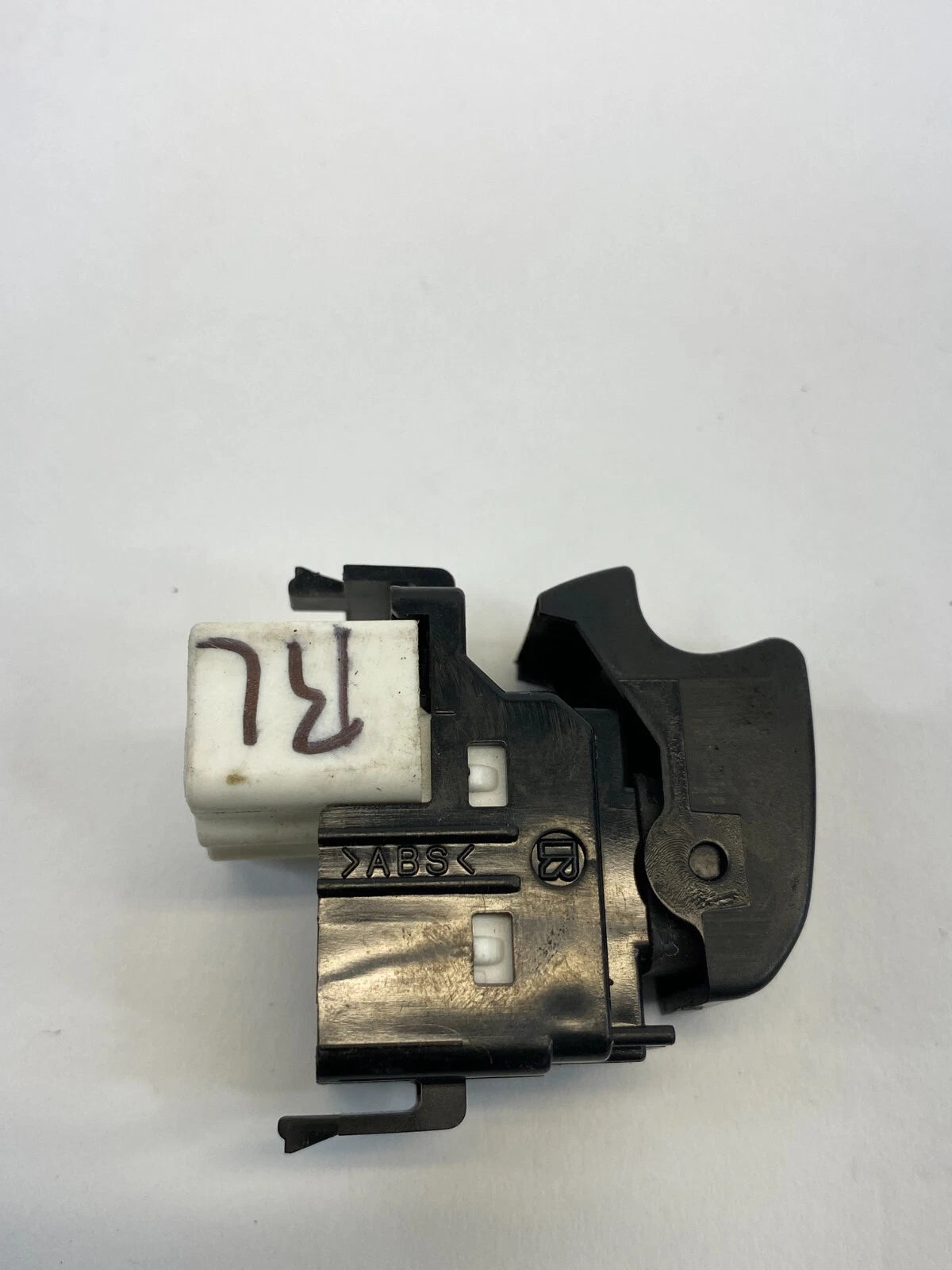 2004-2009 TOYOTA PRIUS REAR LEFT SIDE DOOR POWER WINDOW CONTROL SWITCH OEM