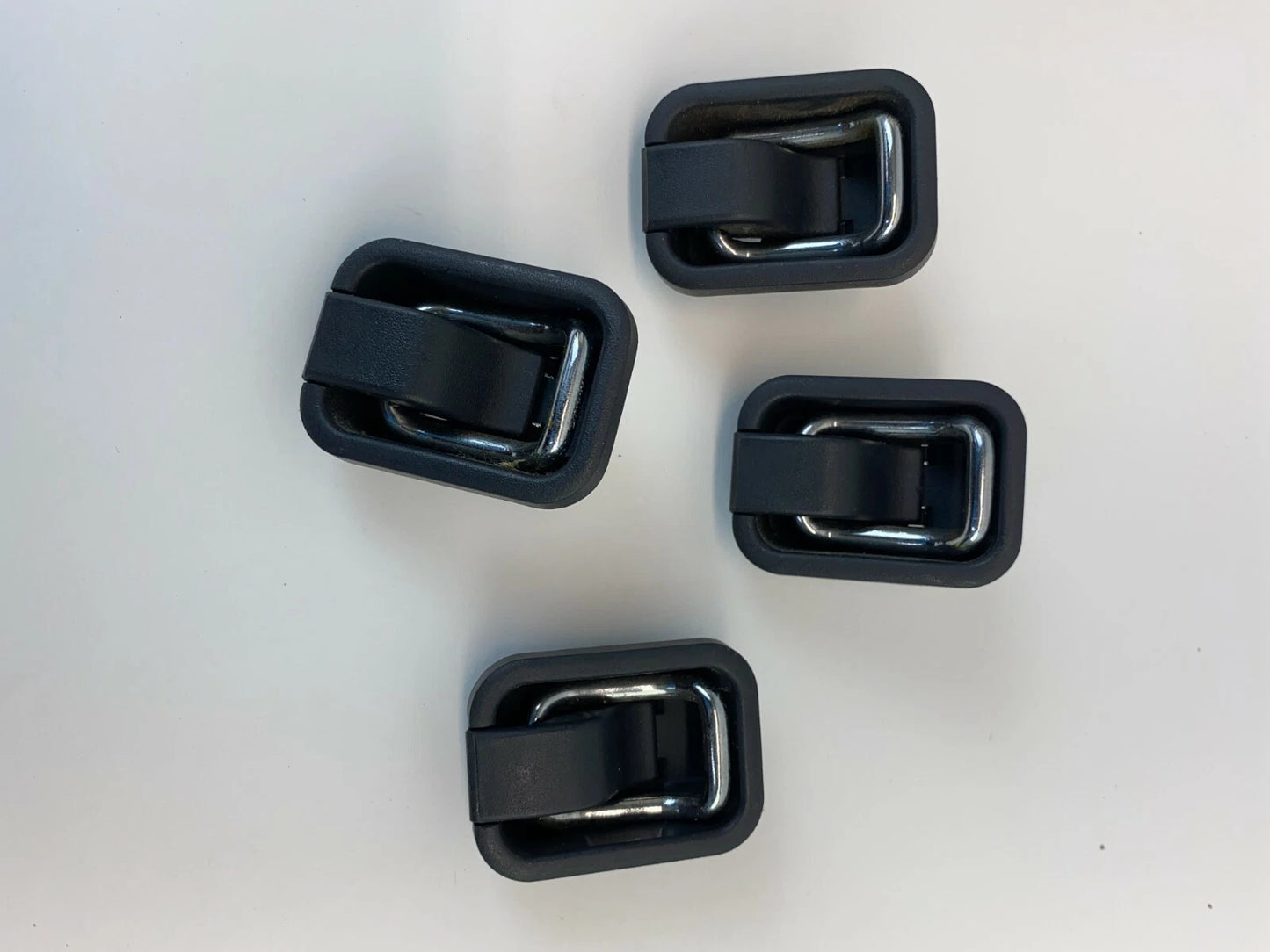 2007 07 HYUNDAI ACCENT HATCHBACK REAR TRUNK CARGO HOOKS SET OF 4 DS85765-28000