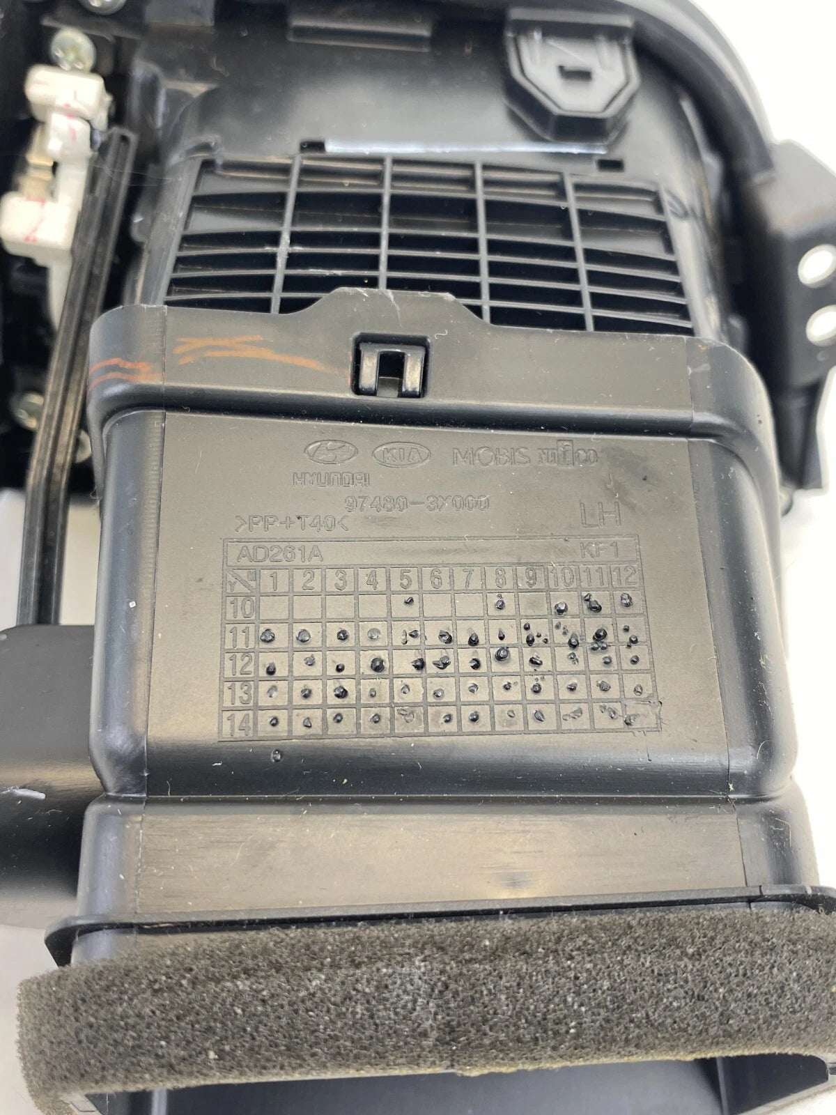 2014-2016 HYUNDAI ELANTRA DASHBOARD LEFT DRIVER SIDE AIR VENT GRILLE 97480-3YAA0