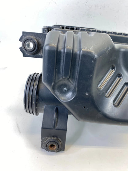 2012-2014 HYUNDAI ACCENT AIR CLEANER INTAKE FILTER BOX HOUSING 28100-1R100 OEM