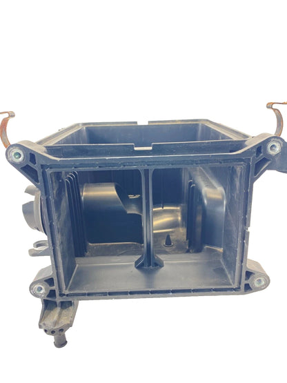 07-10 HYUNDAI ELANTRA SEDAN 2.0L AIR INTAKE CLEANER BOX LOWER COVER 28112-2H100