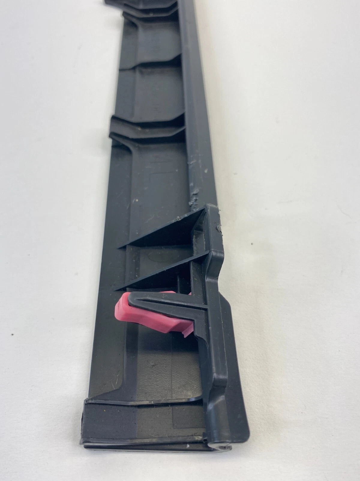 08-15 SCION XB DASH TRIM CAP LOCATED UNDER RADIO STEREO LOWER BEZEL 55422-12230
