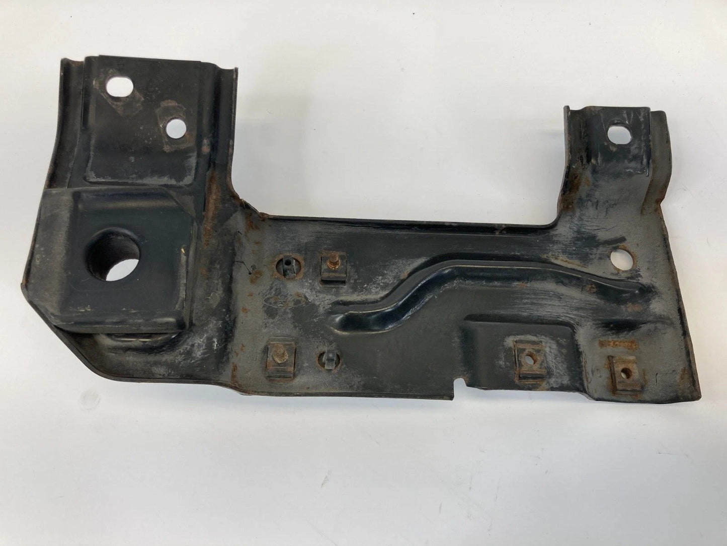 2000-2005 FORD EXCURSION SPARE TIRE JACK HOLDER CLAMP MOUNT BRACKET