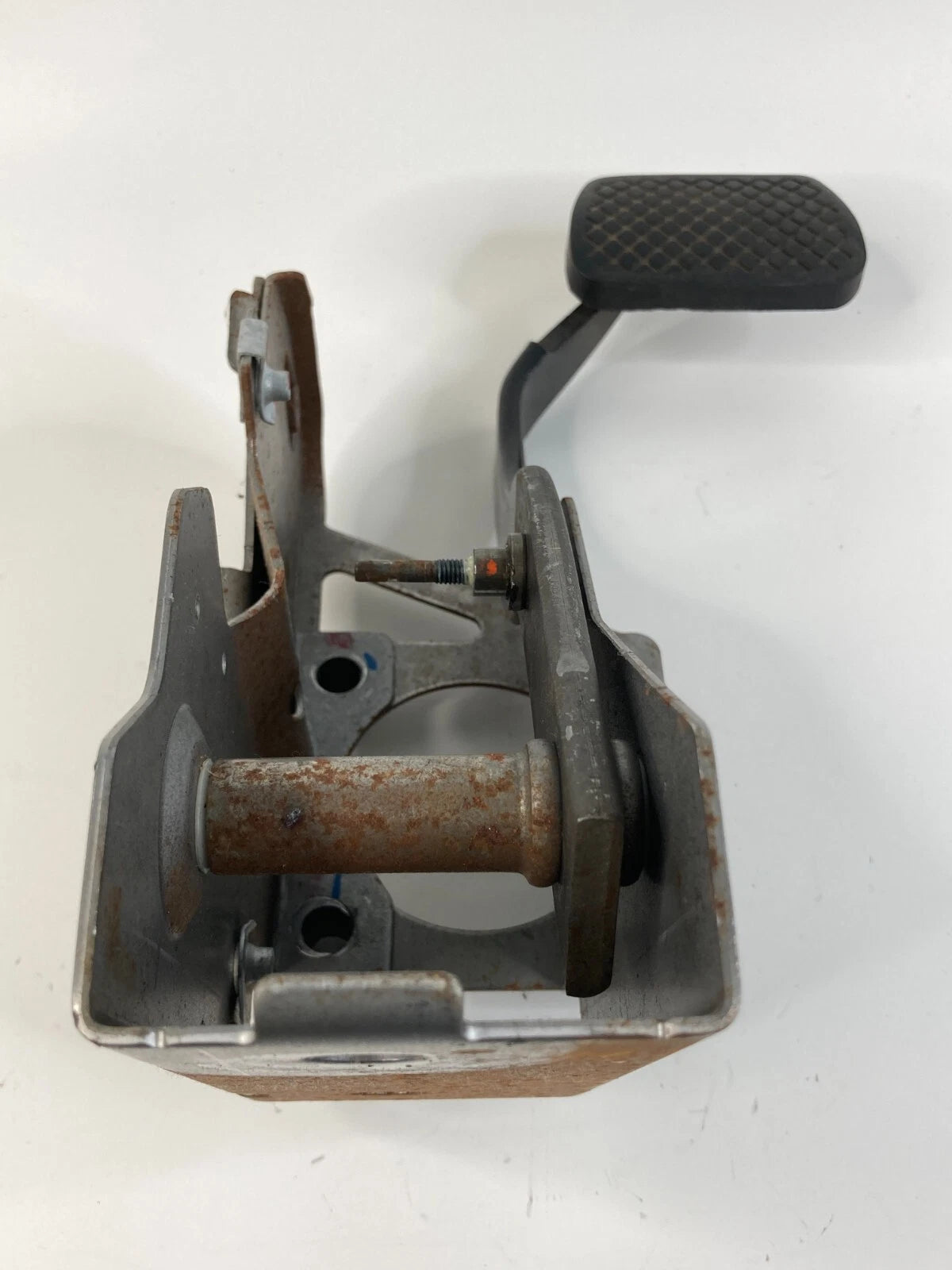 2010-2017 CHEVROLET EQUINOX BRAKE FOOT STOP PEDAL ASSEMBLY CONTROL MECHANISM OEM