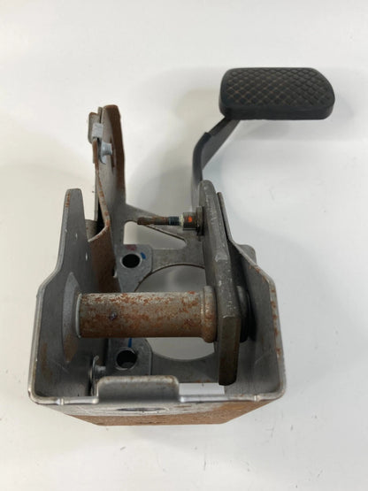 2010-2017 CHEVROLET EQUINOX BRAKE FOOT STOP PEDAL ASSEMBLY CONTROL MECHANISM OEM