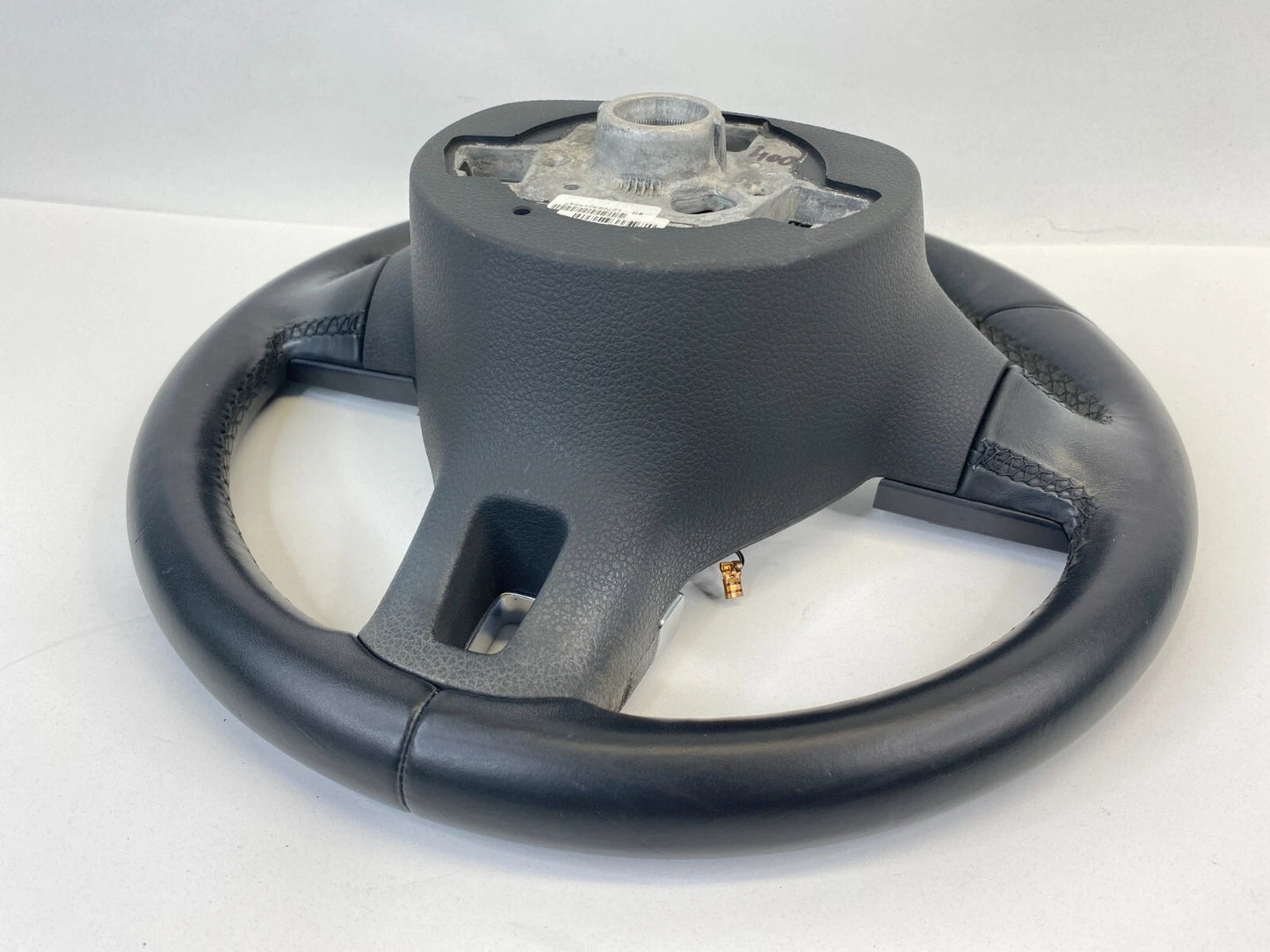 2010 VW PASSAT 2009-2017 VW CC STEERING WHEEL W/ CONTROL SWITCHES LEATHER OEM