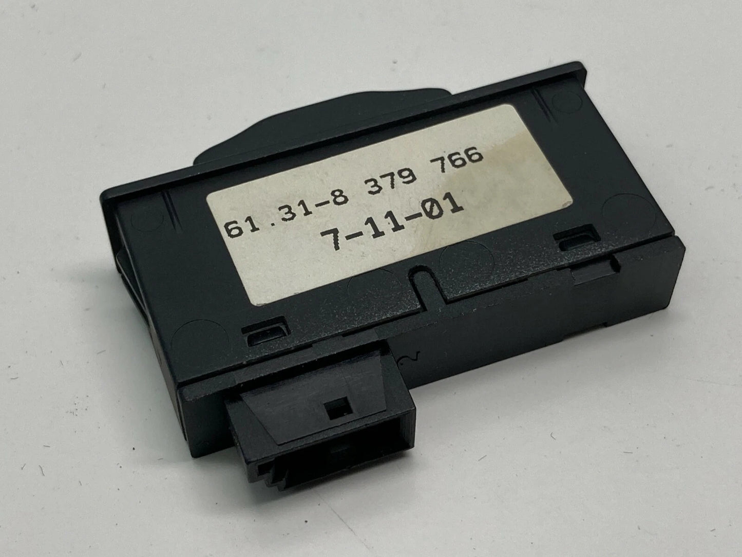 02-05 BMW 745I 745LI POWER TRUNK LID LOCK UNLOCK CONTROL SWITCH 61318379766 OEM