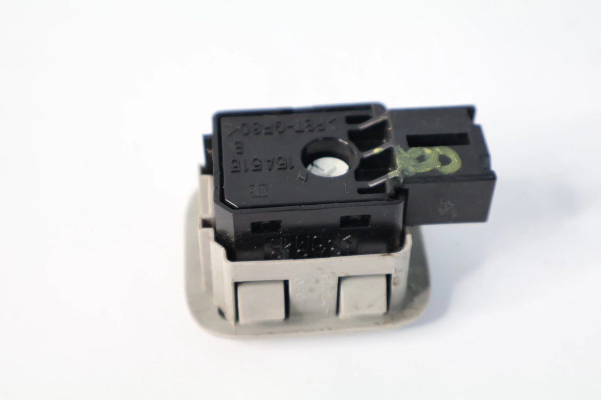 2004-2015 TOYOTA SIENNA LH OR RH POWER SLIDING DOOR CONTROL SWITCH OEM 15A515