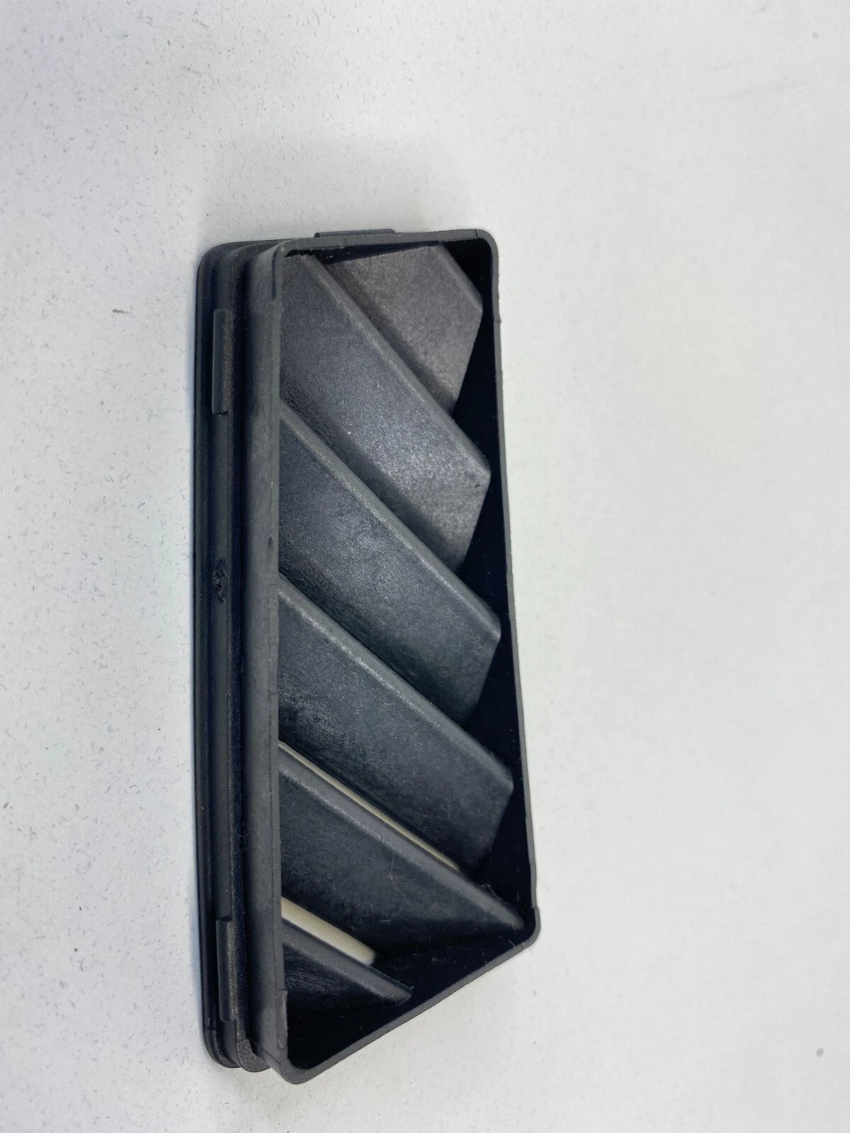 2002-2008 AUDI A4 QUATTRO S4 DASH RIGHT AC AIR VENT DEFROSTER GRILLE 8E0-819-794