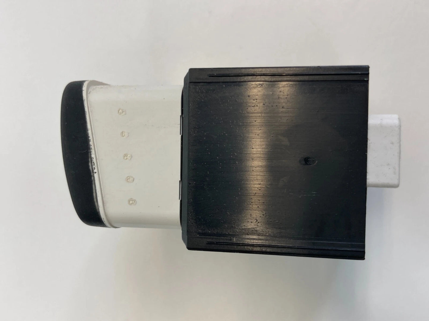 2003-2008 TOYOTA COROLLA DASH PASSENGER SWITCH INDICATOR LIGHT LAMP 6 PINS