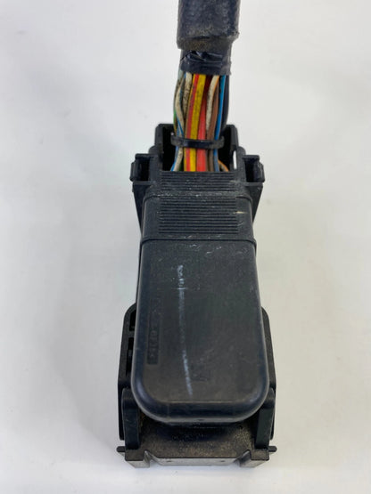 12-14 FORD FOCUS 2.0L L4 ABS PUMP ANTI LOCK BRAKE CABLE CONNECTOR PLUG PIGTAIL