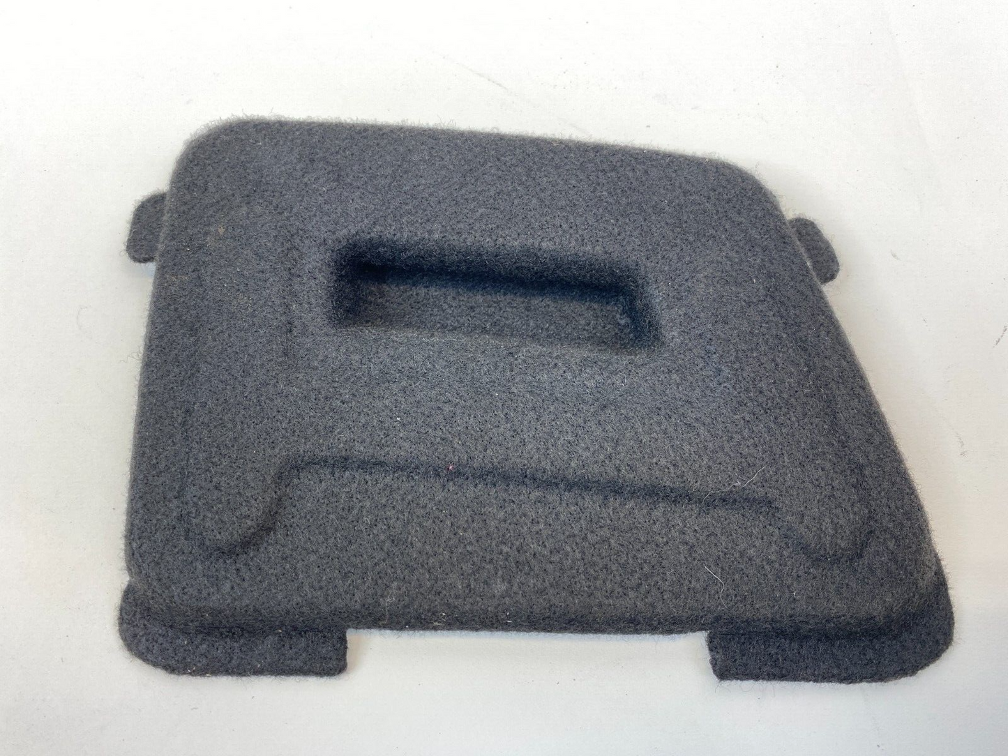 2009 2010 Hyundai Sonata Rear Left Side Tail Light Trunk Trim Cover Panel OEM