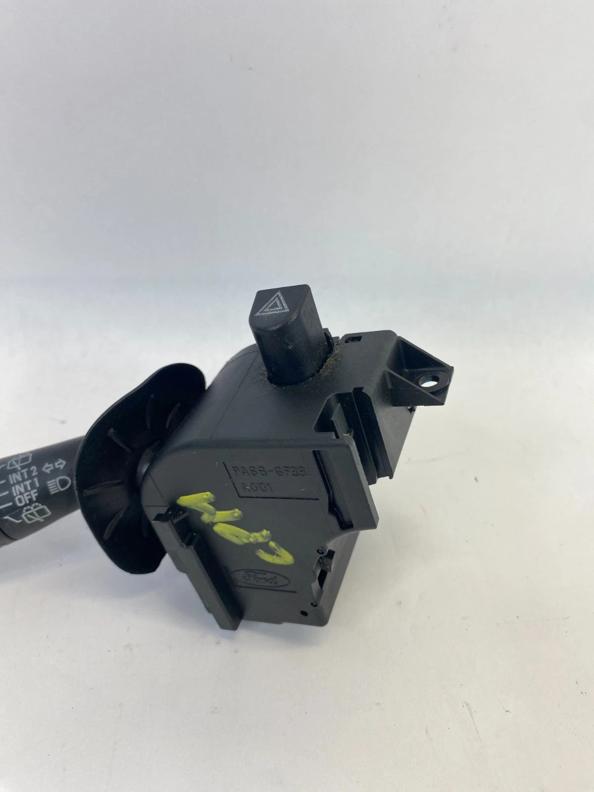 2002-2005 FORD EXPLORER TURN SIGNAL & WINDSHIELD WIPER LEVER SWITCH 2L2T-13K359