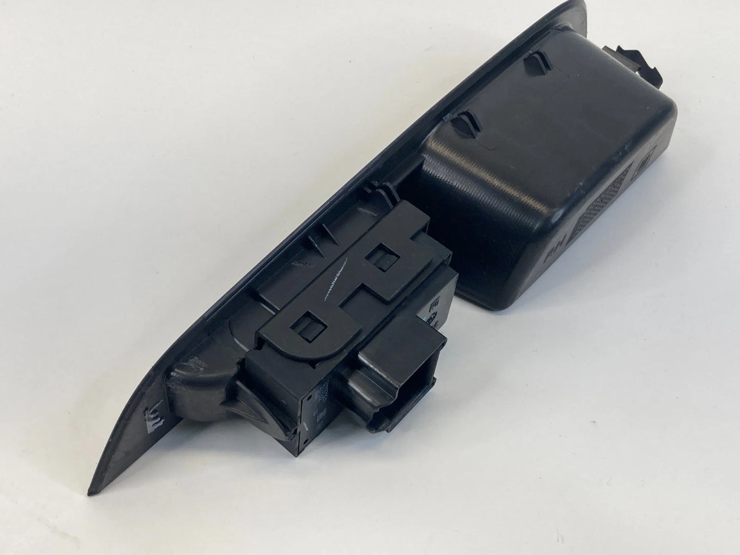 2010-2017 GMC TERRAIN REAR RIGHT PASSENGER WINDOW SWITCH BEZEL ASSEMBLY OEM