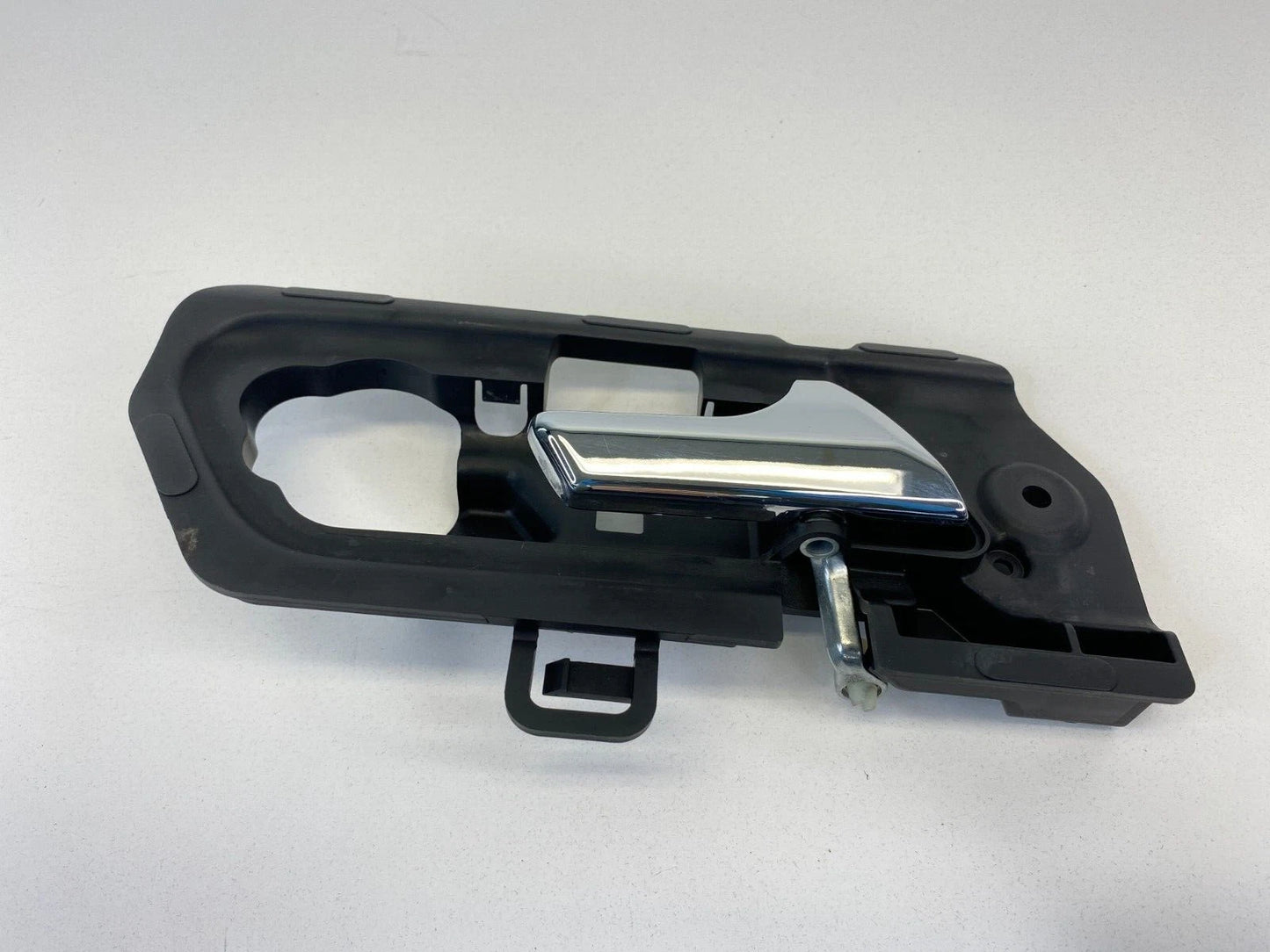2006-2010 MERCEDES-BENZ R350 REAR RIGHT SIDE INNER DOOR HANDLE A2517600461 OEM