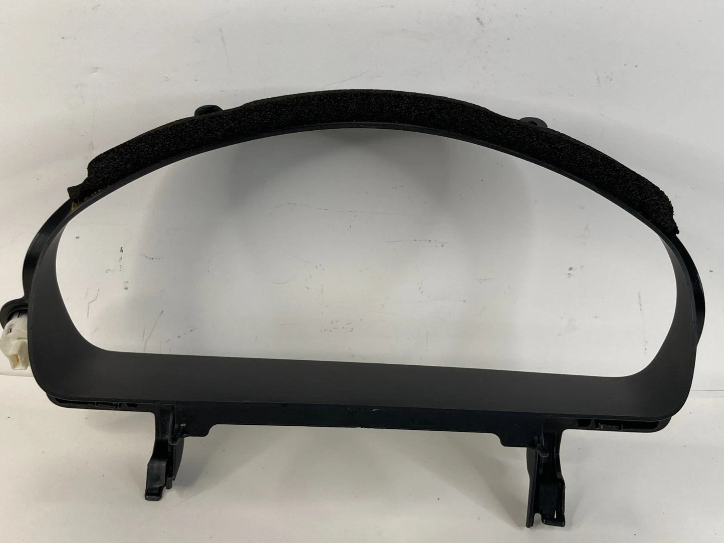 2008-2012 LAND ROVER LR2 DASH SPEEDOMETER CLUSTER BEZEL W/ ENGINE START SWITCH