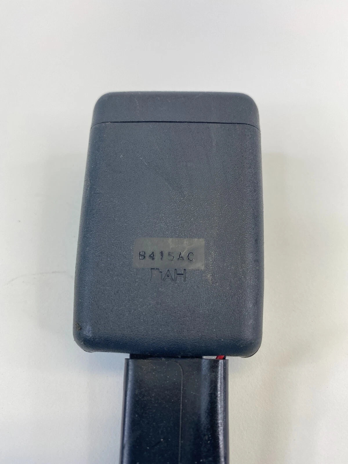 2010-2013 KIA SOUL FRONT RIGHT PASSENGER SEAT BELT BUCKLE LATCH RECEIVER OEM