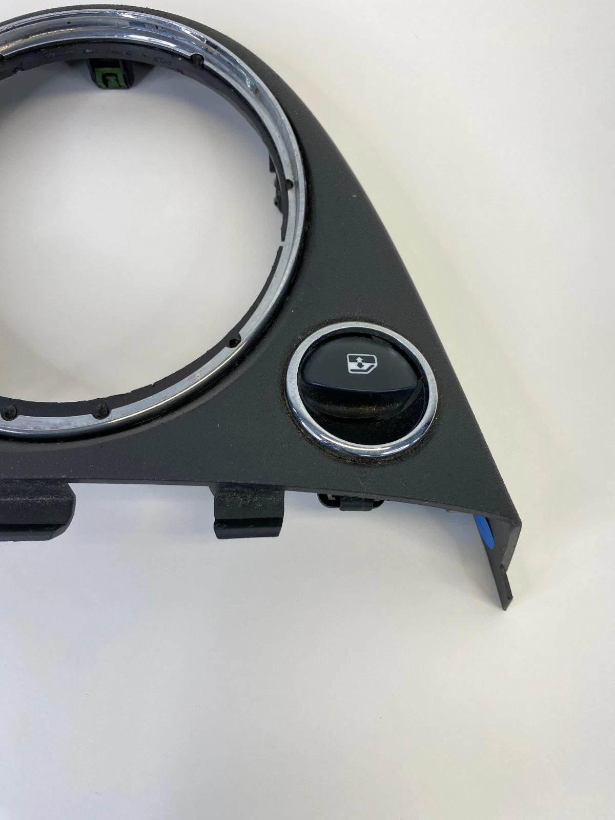 2012-2017 FIAT 500 A/T CENTER CONSOLE SHIFTER SHIFT BEZEL TRIM COVER OEM