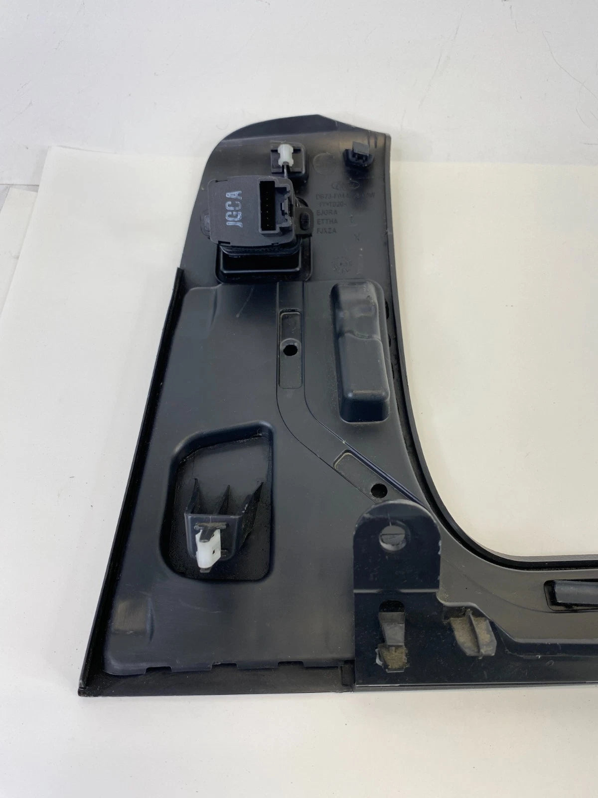 2013-2016 Ford Fusion Left Lower Dash Knee Panel Trim Cover DS73-F044F08-A-PIA03
