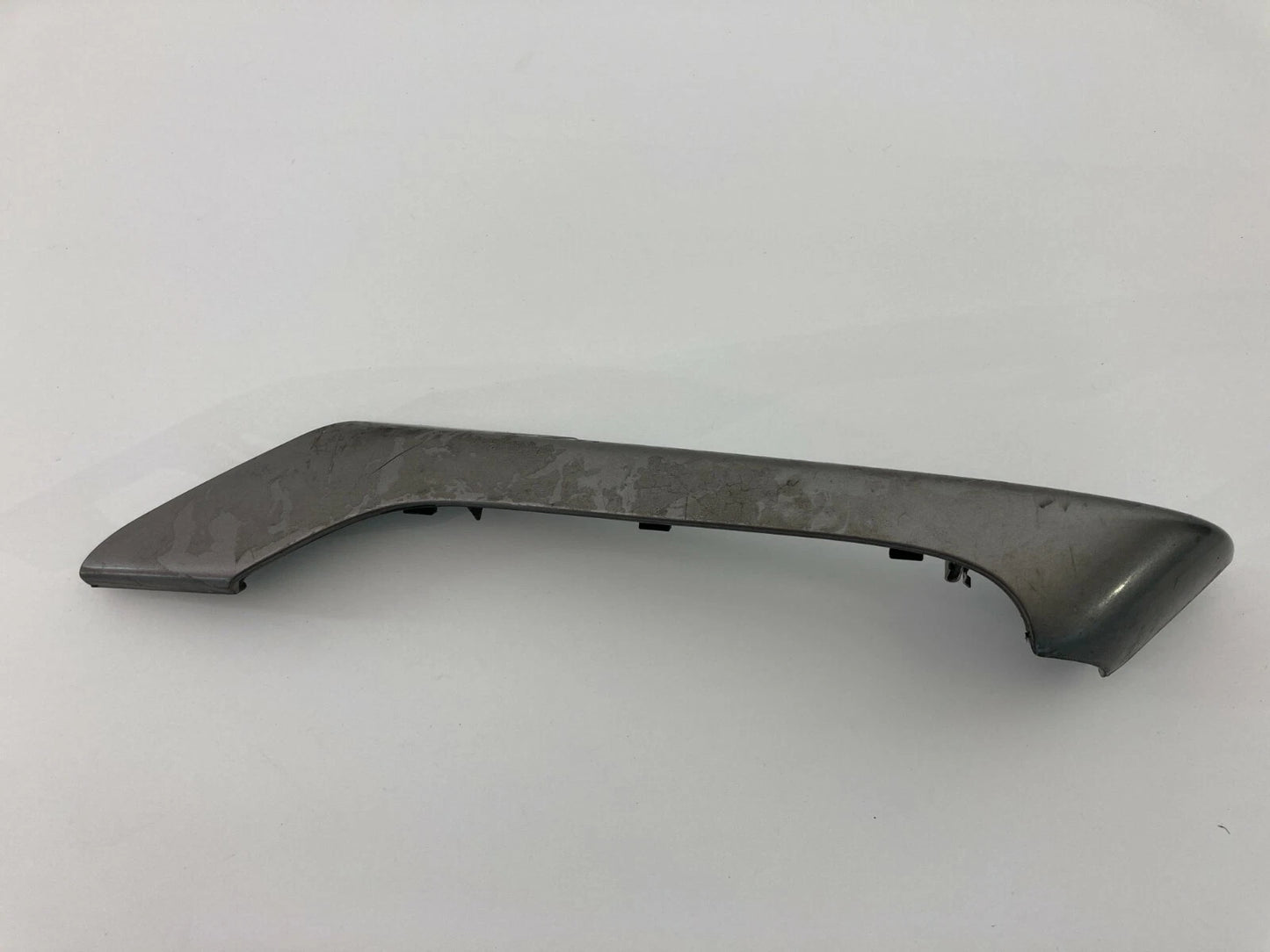 2005-2010 PONTIAC G6 REAR RIGHT SIDE INTERIOR DOOR PULL HANDLE COVER 15238536