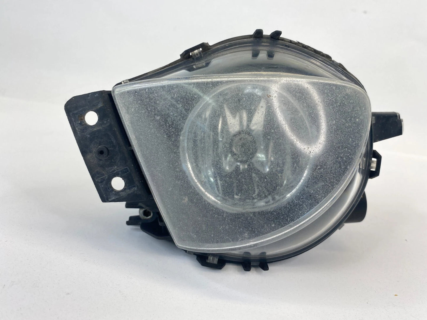 07 08 BMW 328i 06 325i 330i Sedan Right Passenger Side Fog Light Lamp 6948374