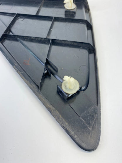 12-17 HYUNDAI ACCENT SDN EXTERIOR RIGHT QUARTER WINDOW MOLDING TRIM 87810-1R000