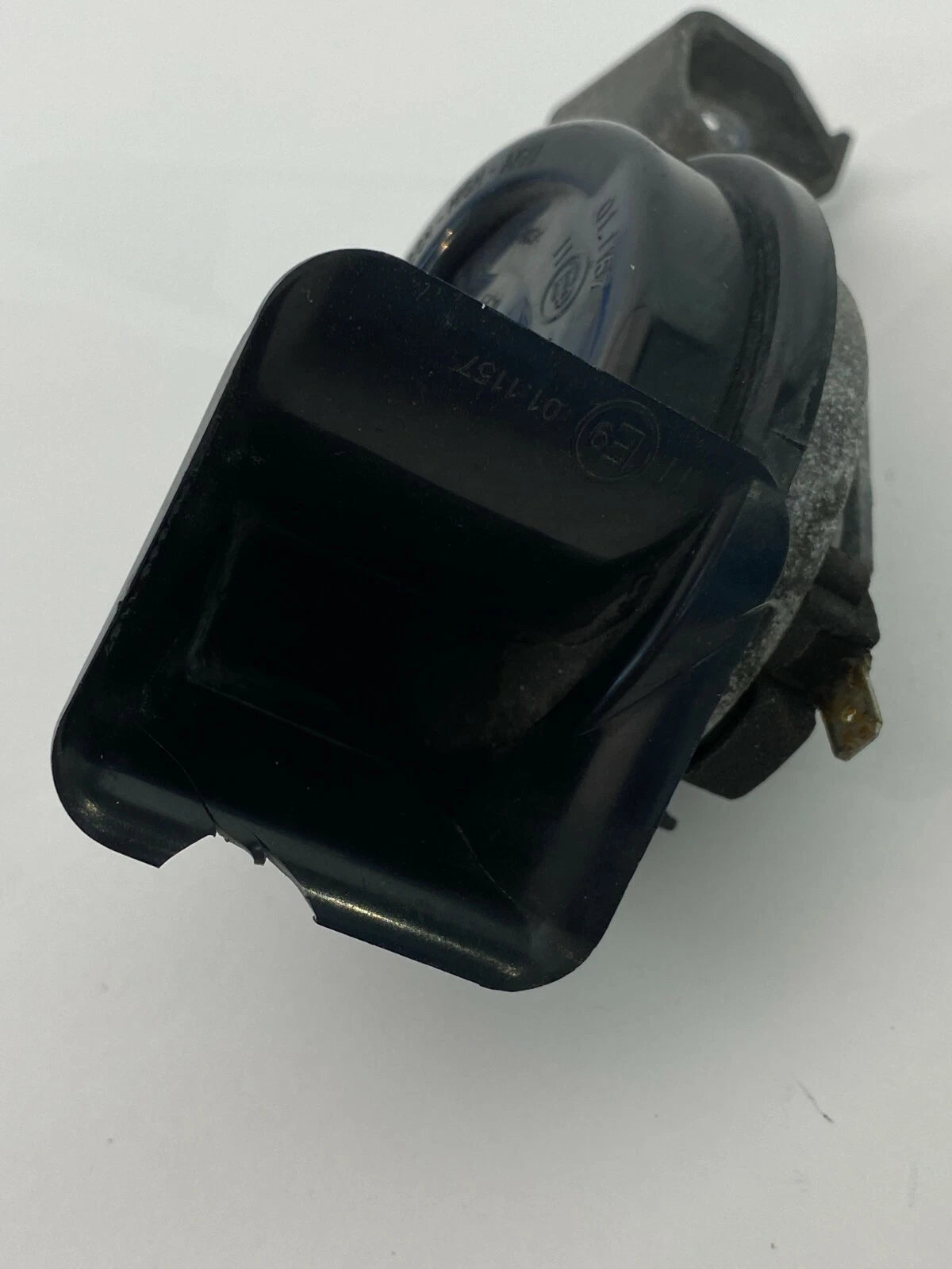 06-10 DODGE CHARGER 05-08 MAGNUM HIGH TONE NOTE HORN ALARM SIGNAL E9011157 OEM